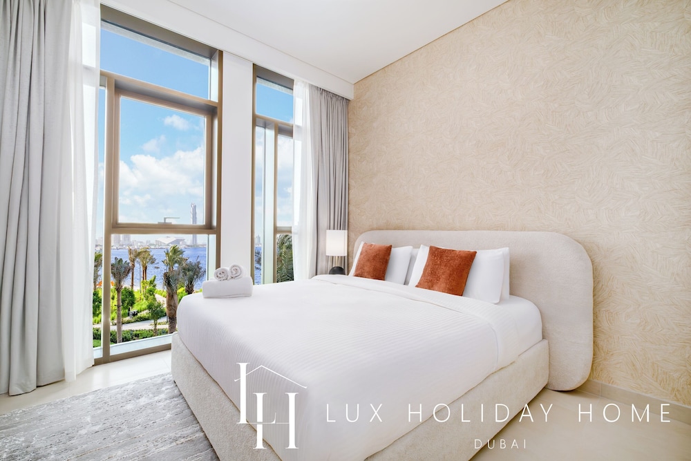 LUX The Creek Residence Suite