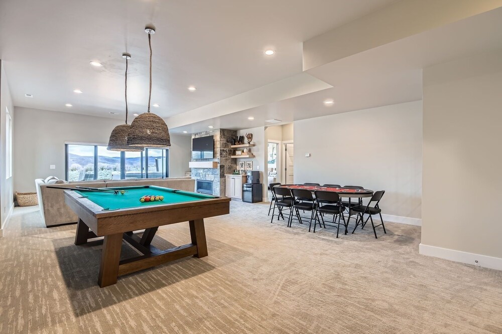 Deer Valley East Perfection On Vissen! 933 4 Bedroom Townhouse