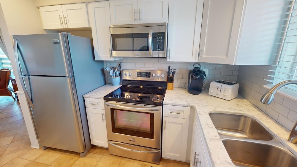 Lighthouse Point 3 by Tybee Vacation Rentals