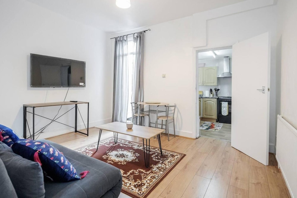 Impeccable and Welcoming 3-bed House in London