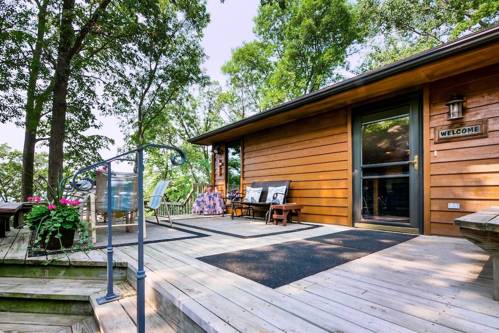 Sandy Beach Family Getaway w/ Fire Pit  Deck! - Property Image 26