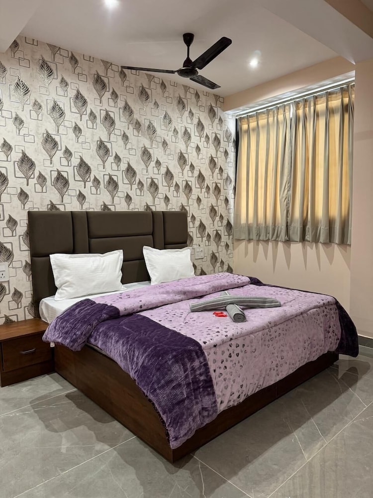 Mountain Breeze Hill Crest Kasauli