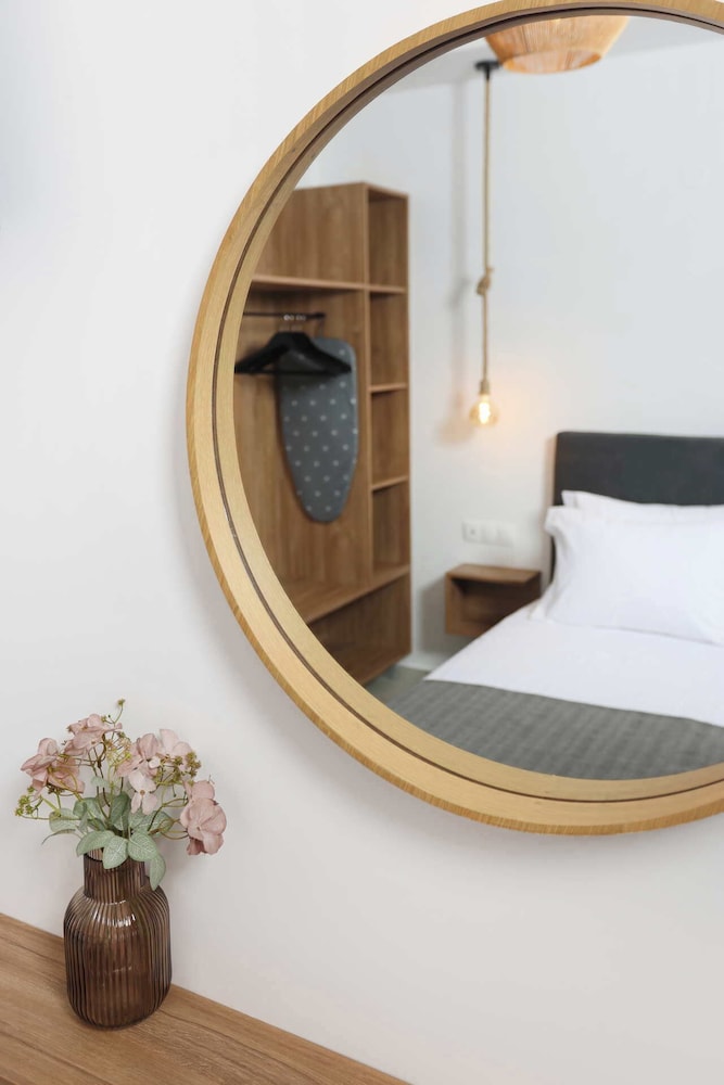 Gregory Luxury Apartments