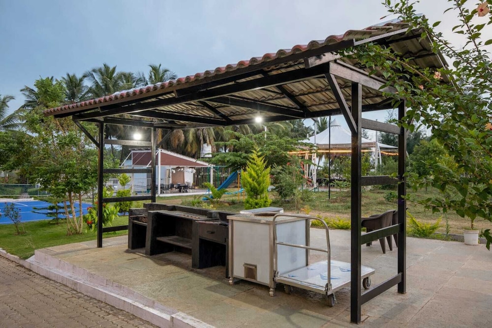 Encanto Farmstay Resort