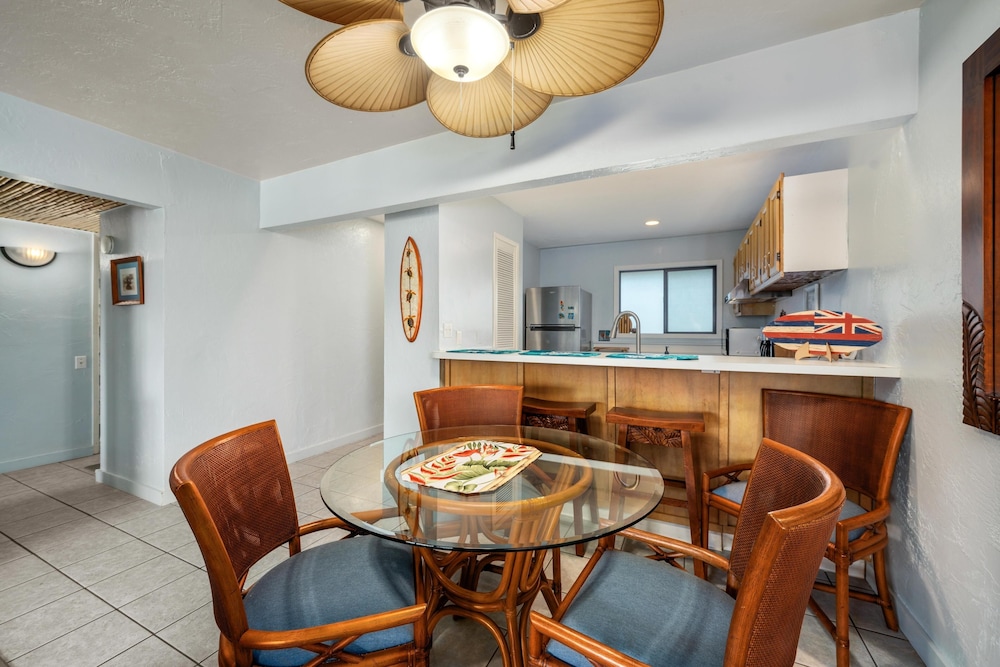 Big Island Royal Kahili A404 2 Bedroom Condo