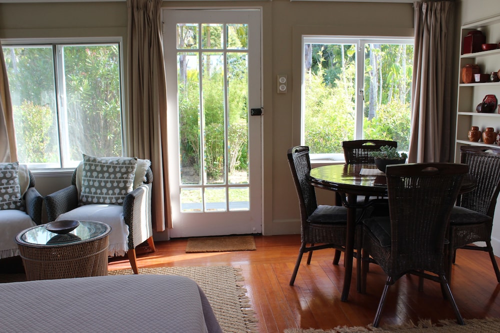 Pagoda Lodge