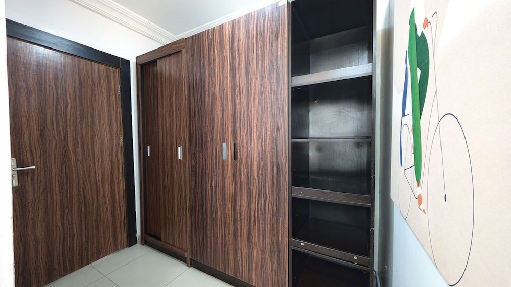 Service Apartment Hub