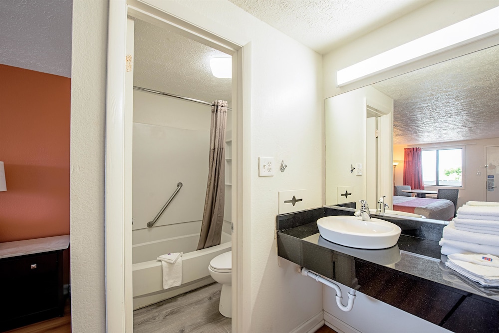 Budget Inn Norfolk Va