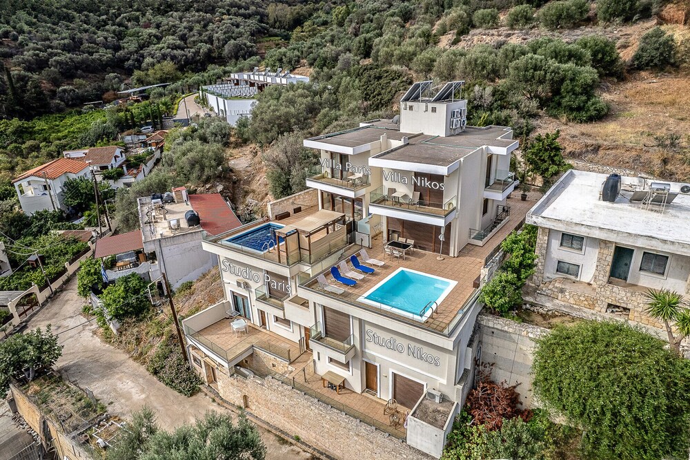 Villa Nikos