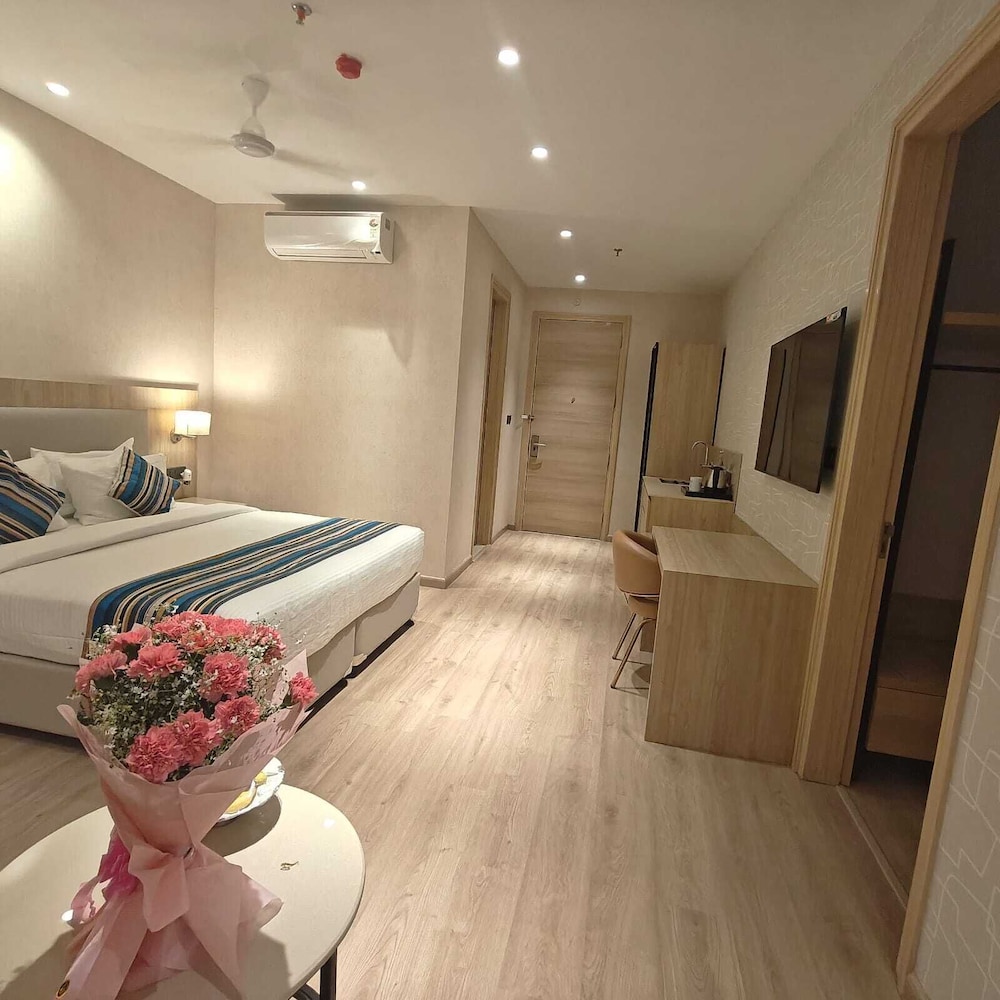 Bluestone Prime by The Cosy Hotels