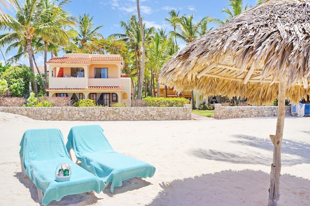 Los Corales Tropical Beach Resort & SPA