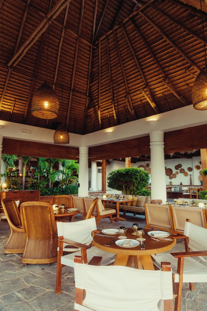 Soho Beach House Canouan