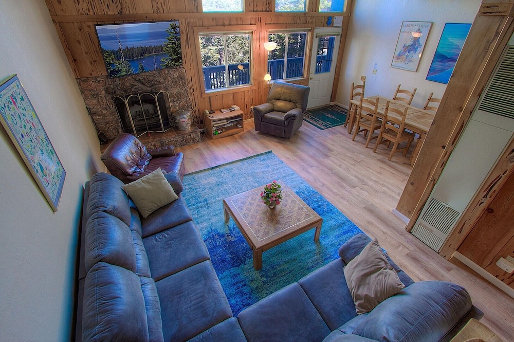 Lake Tahoe Vacations - Life's Better The Milky Way 4 Bedroom Condo by RedAwning - Property Image 9