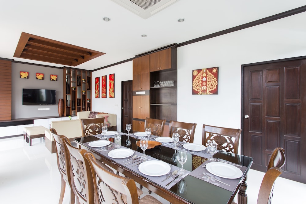 The Best Aonang Villas