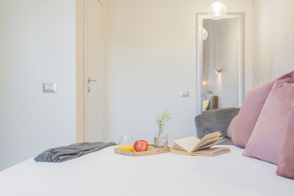 Cernobbio Dream Suites by Rent all Como