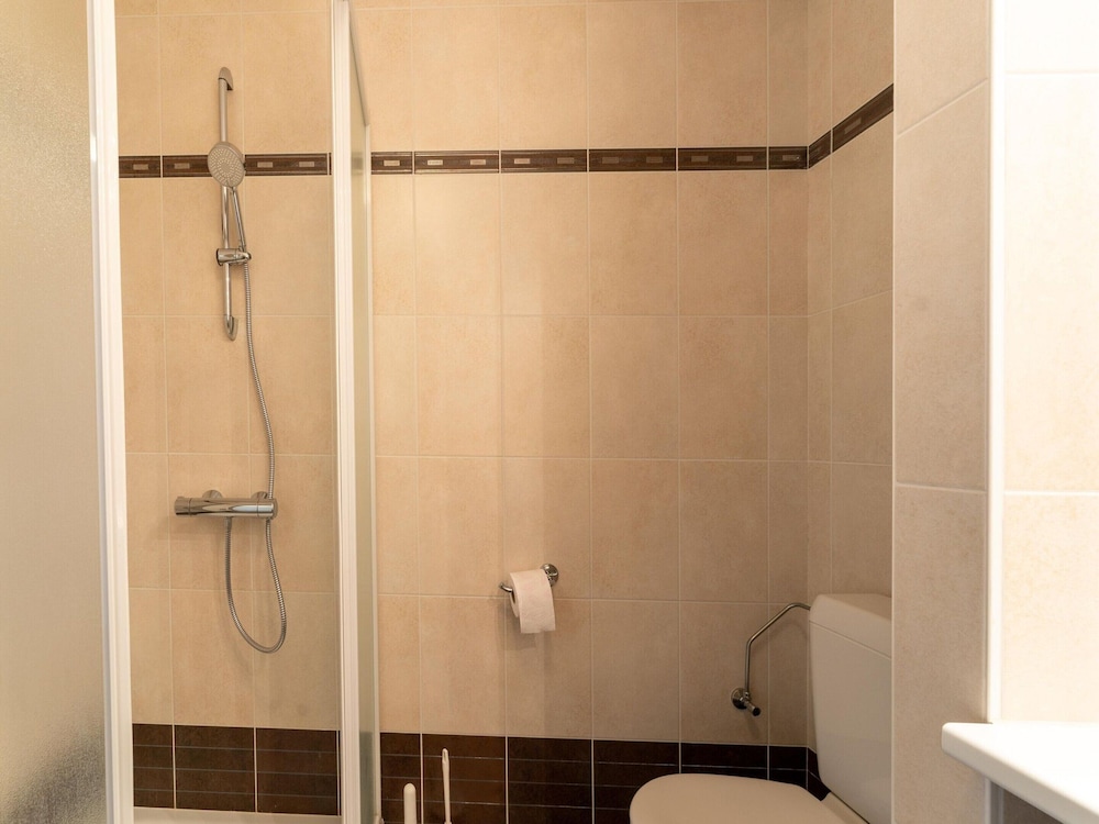 Bright Coastal Stay in Bredene