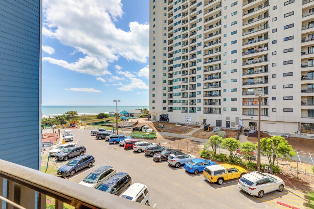 Ocean-view Balcony: Myrtle Beach Resort Condo!