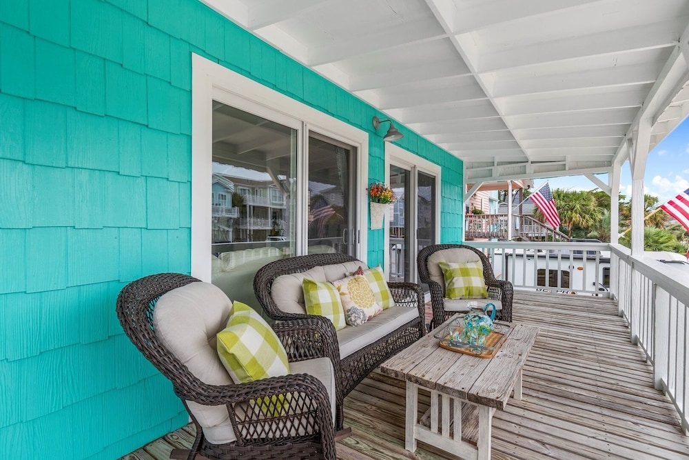 The Marlin House / 143 Marlin Drive 3 Bedroom Home
