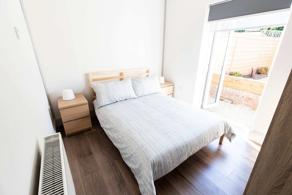Spacious 1 Bedroom Apartment in Stylish Rathmines