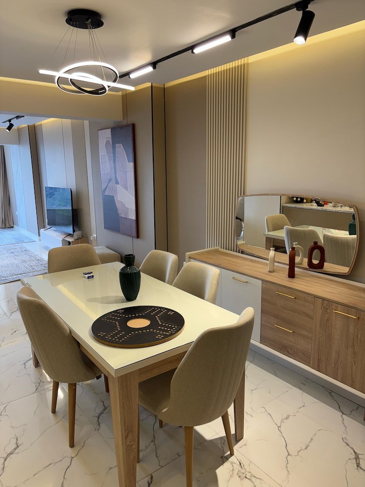 Alsawah Nile View 5BR Duplex in Zamalek