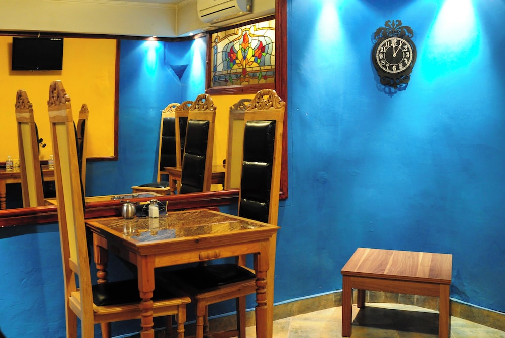 Lopera Guest House
