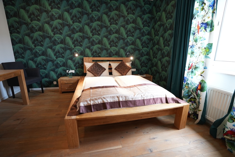 Frankfurt Vacations - Hotel Attache - Property Image 50
