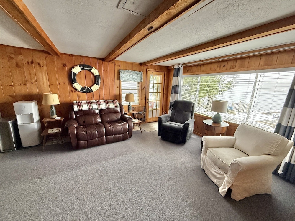 Sunset Shores Limit 4 2 Bedroom Cottage
