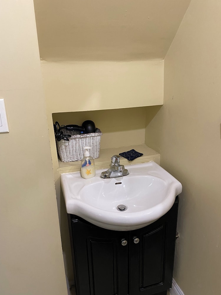 Kaisar Guest House