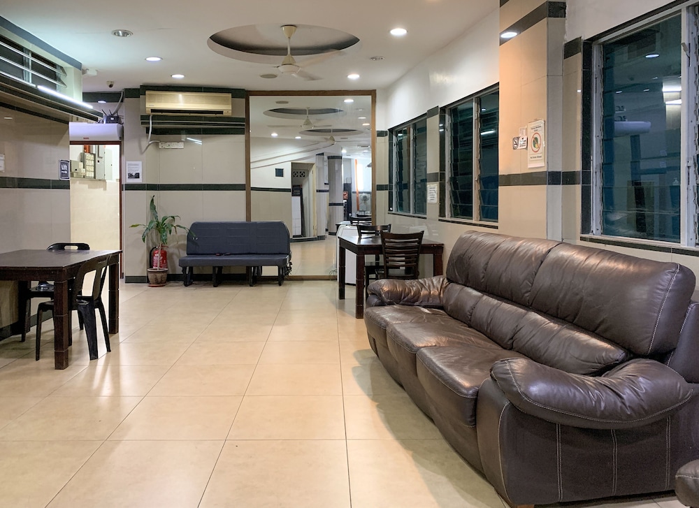 Burmahtel - Hotel