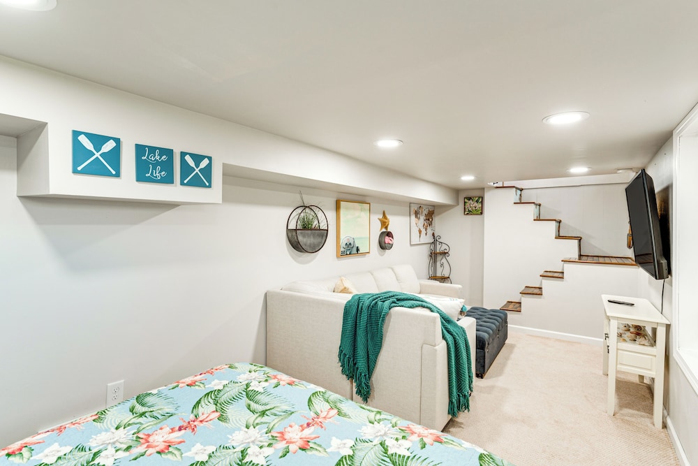 Ice Fish, Ski & Explore: Mukwonago Lake House!