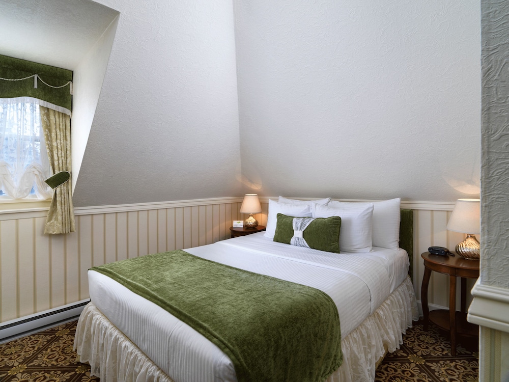 Pendray Inn and Tea House 19