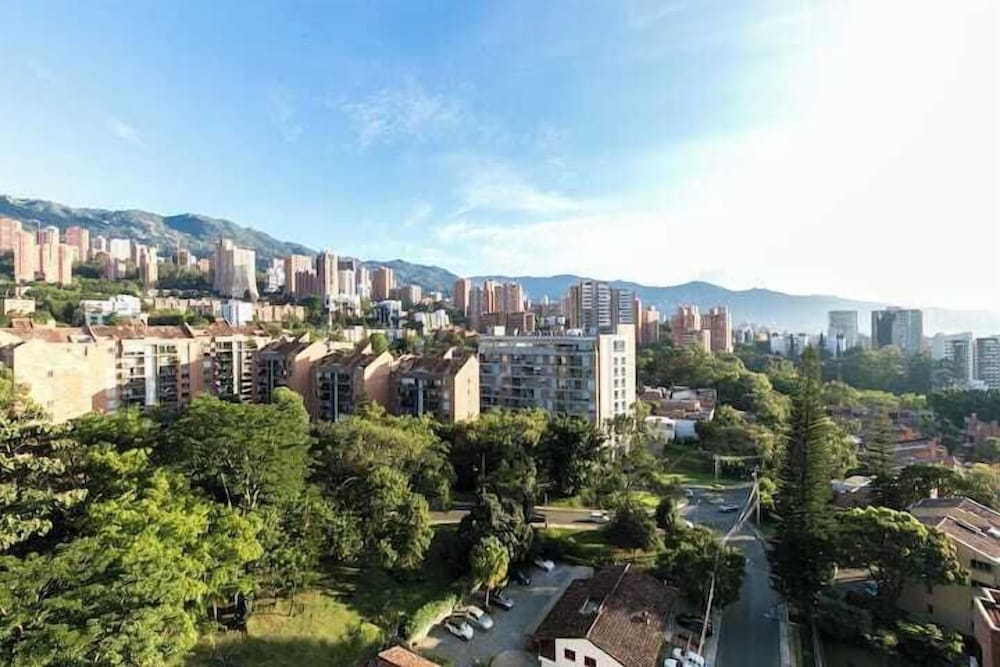 Apartamentos SETAI