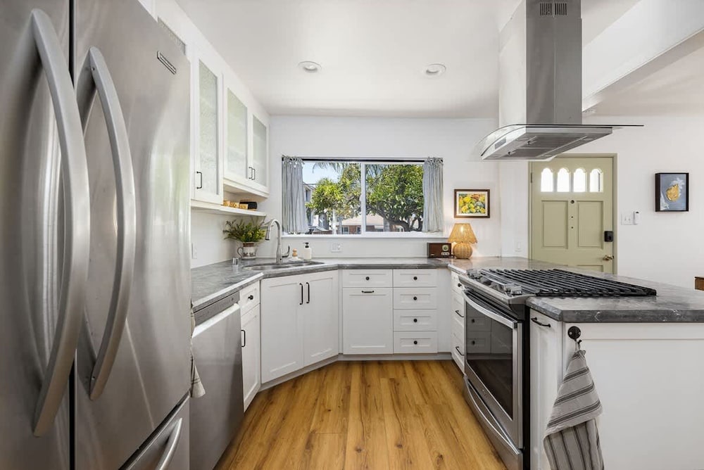Carlsbad Cottage - Remodeled
