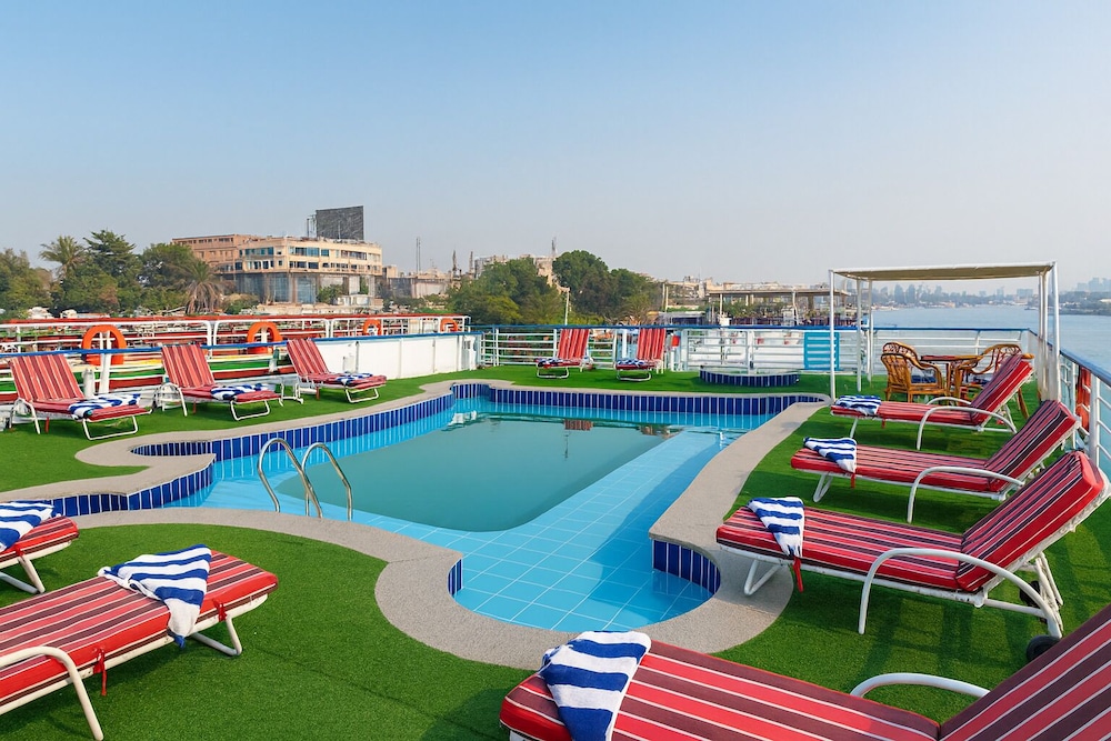 Nile Cruise Harmony every Monday from Aswan 3 nights and every Thursday from Luxor 4 nights
