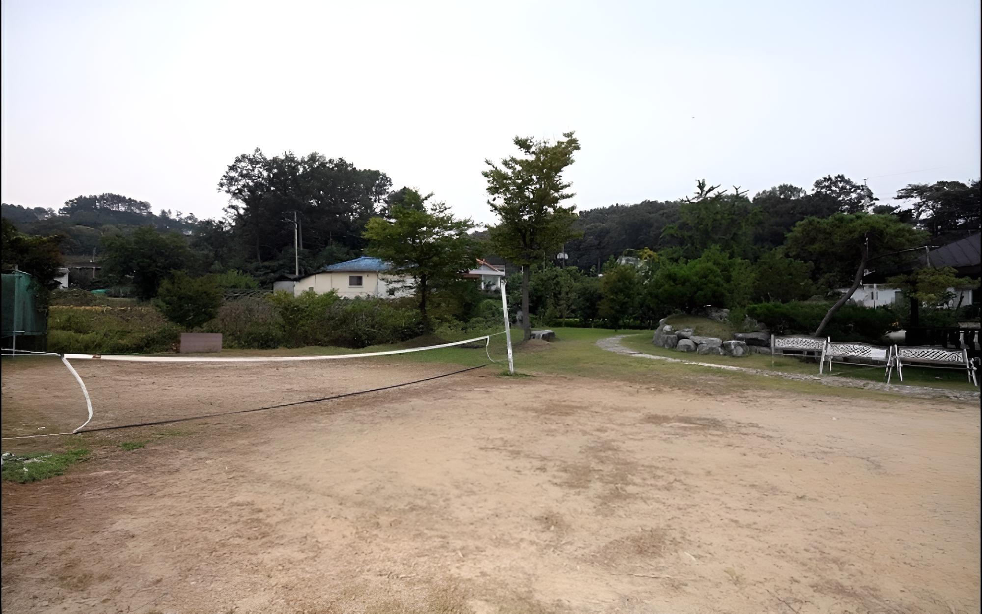 Photo 13