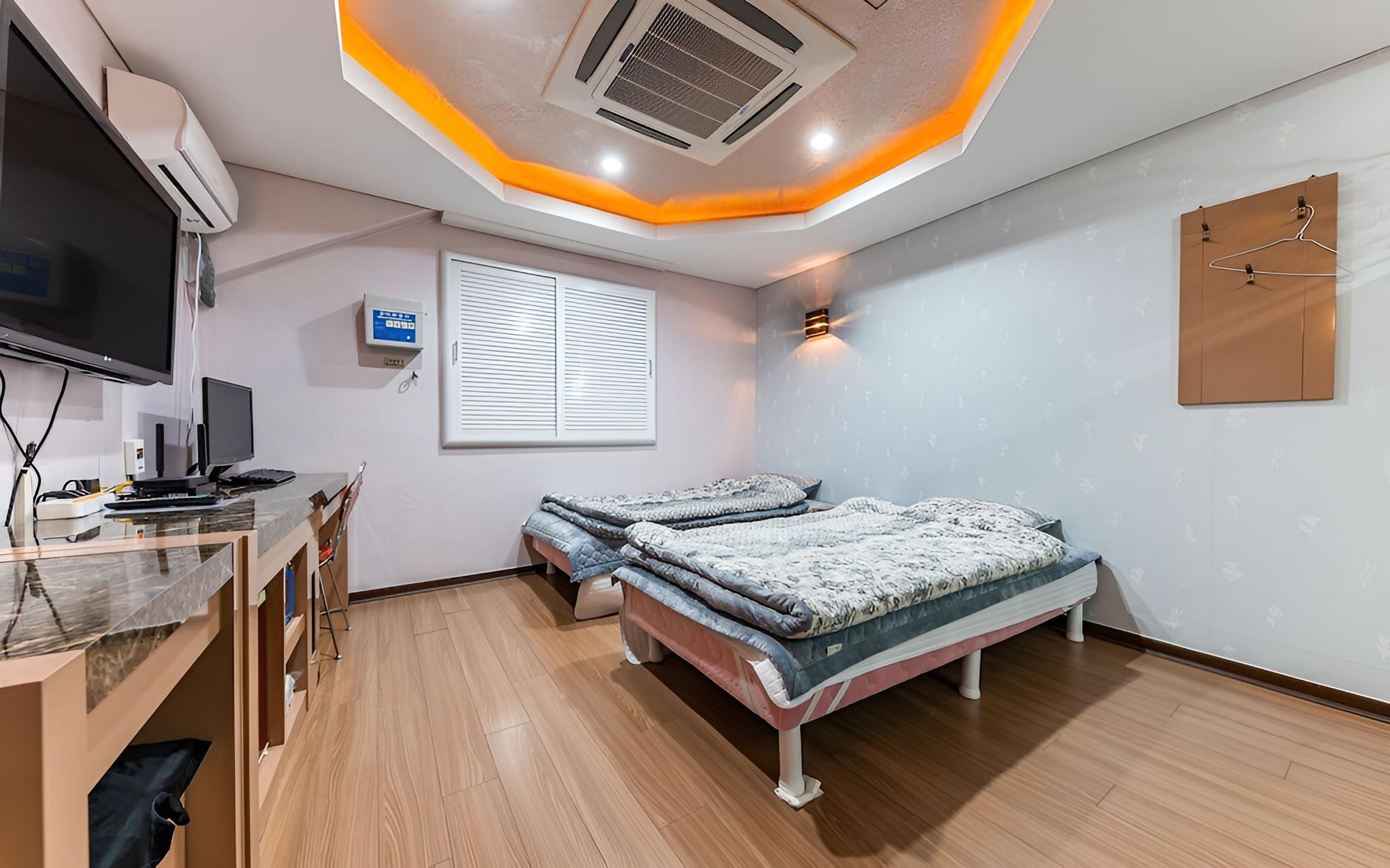 Seosan Green Hotel view 4