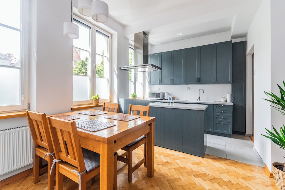 Szeroka Old Town by Grand Apartments