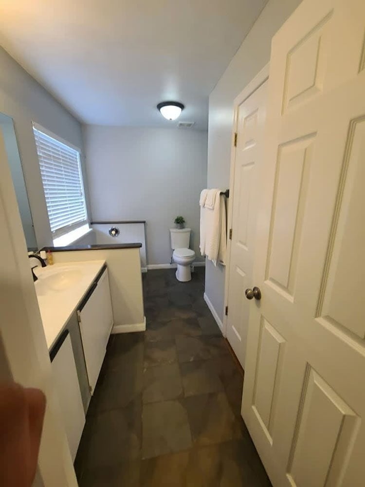 Remodeled and Inviting Free EV Charging Station Level 2