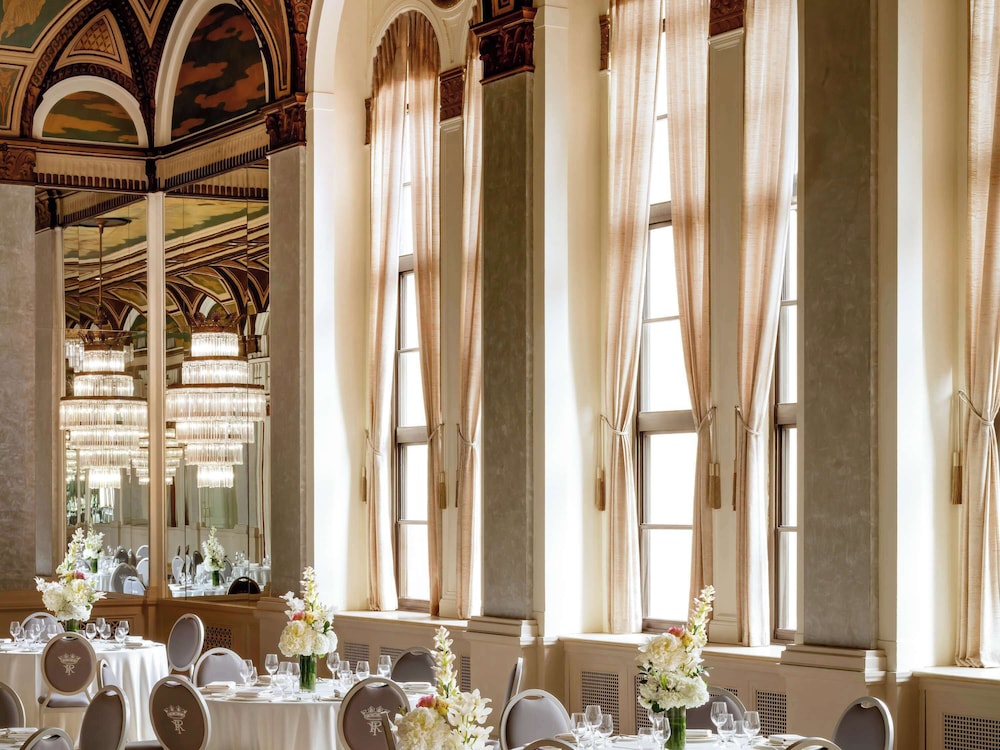 Fairmont Royal York Gold Experience 68