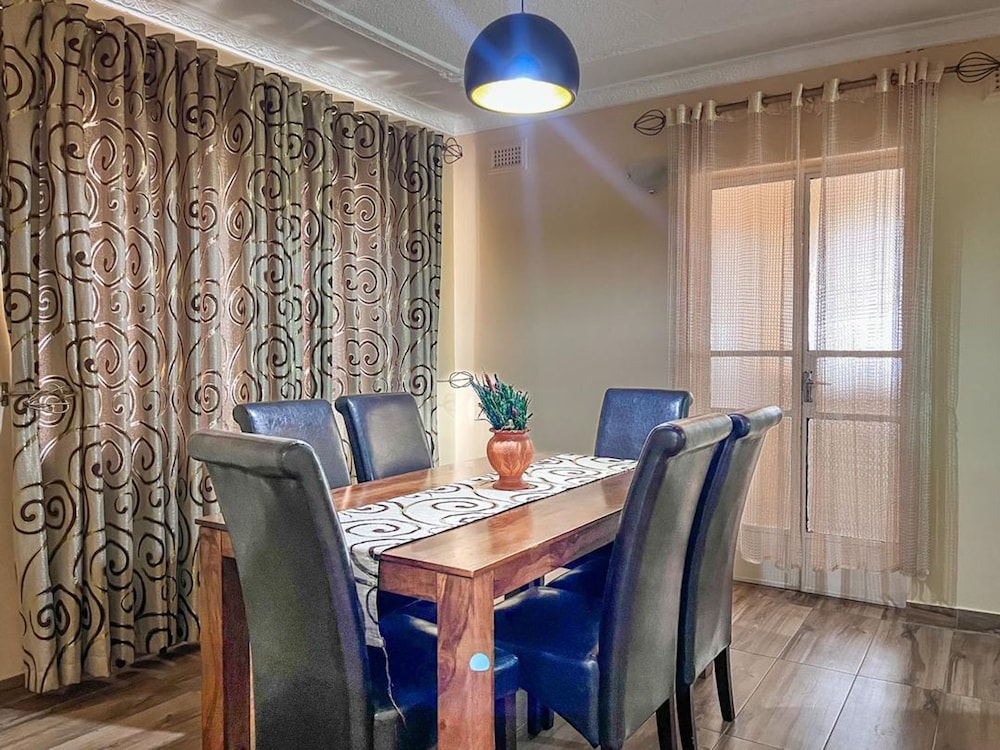 3 bed Cozy Homestay for Groups in Lundi Park - 2292