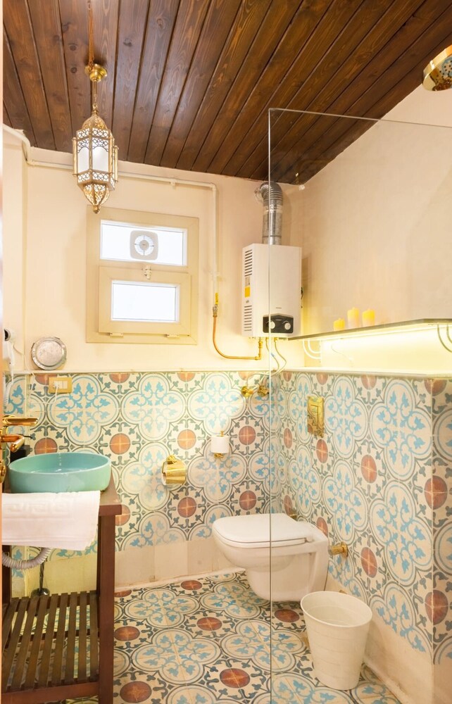 Marrakesh 1bdr w/ Jacuzzi Terrace @ Downtown Cairo
