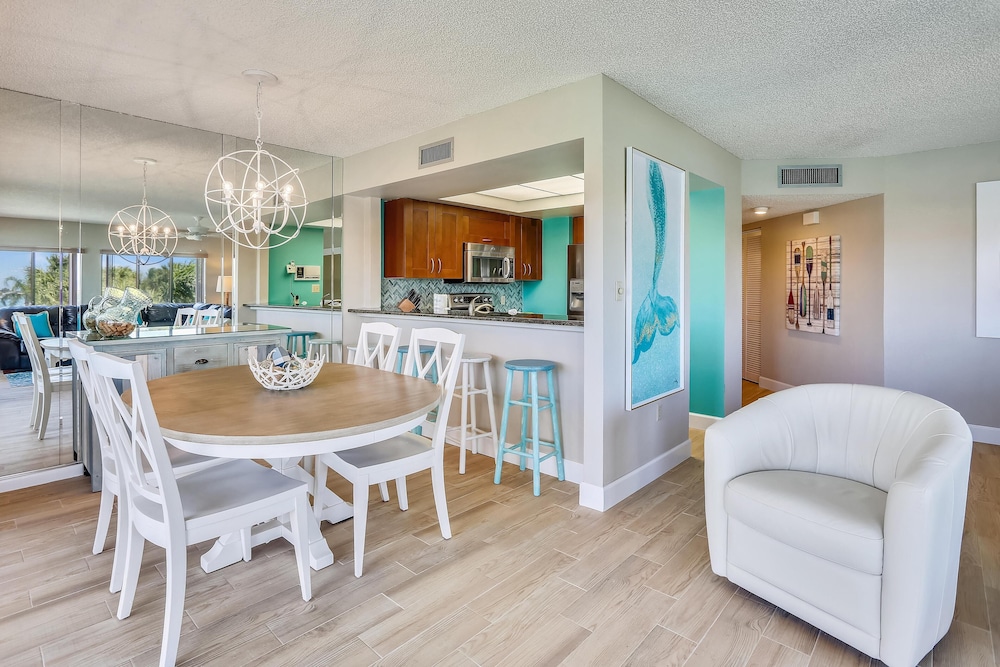 Land's End 3-301 Bay Front - Premier