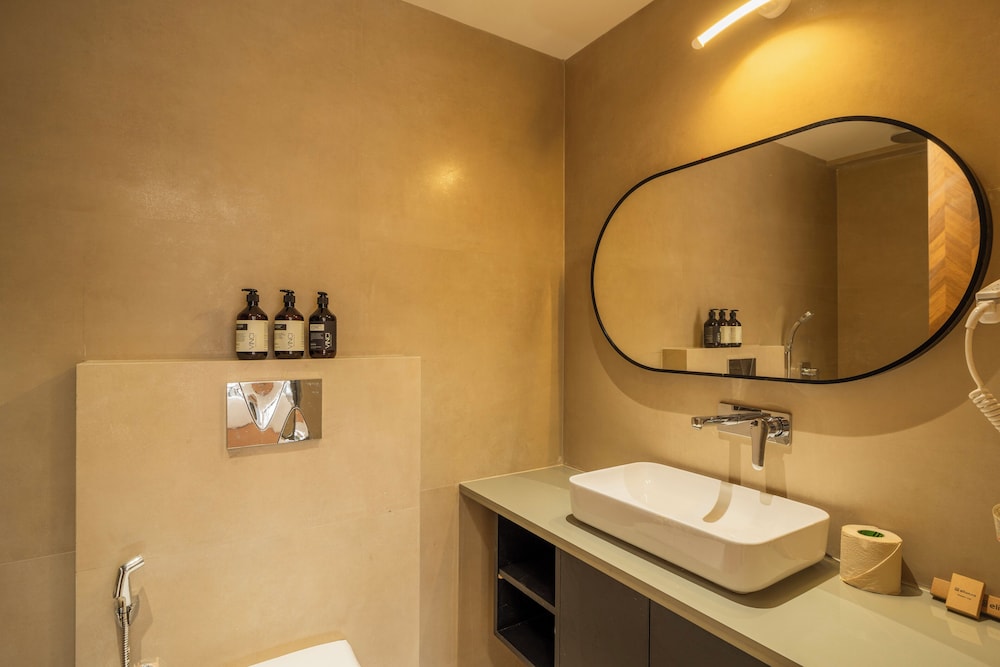 ELIVAAS Kamerios Regalia 2BHK Apartment