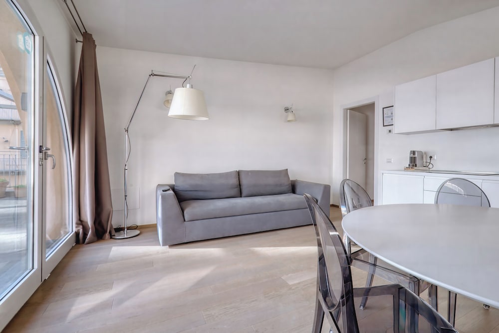 Welcoming flats by Corso Como