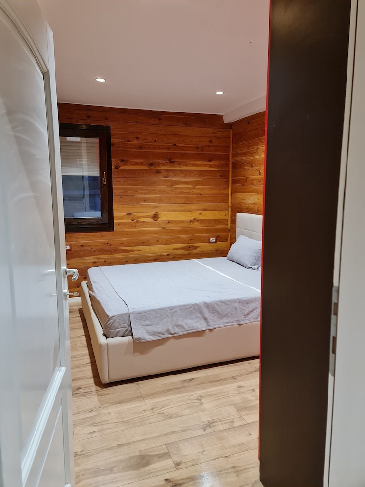 La Mirage Group Villas