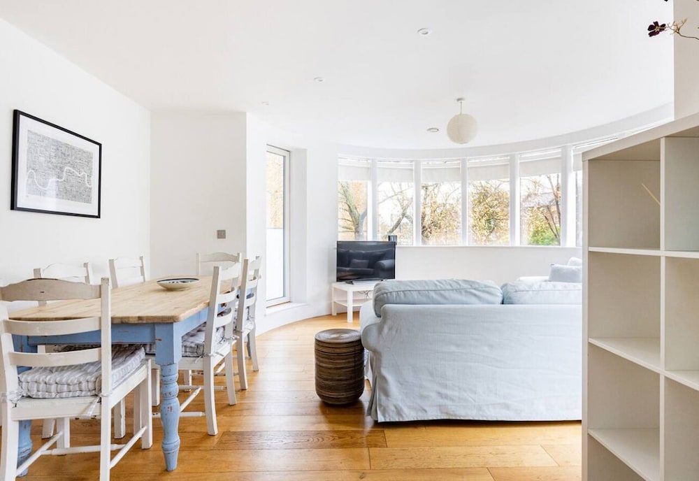 Second nest Brixton