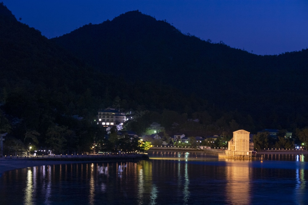 Hotel Miyarikyu