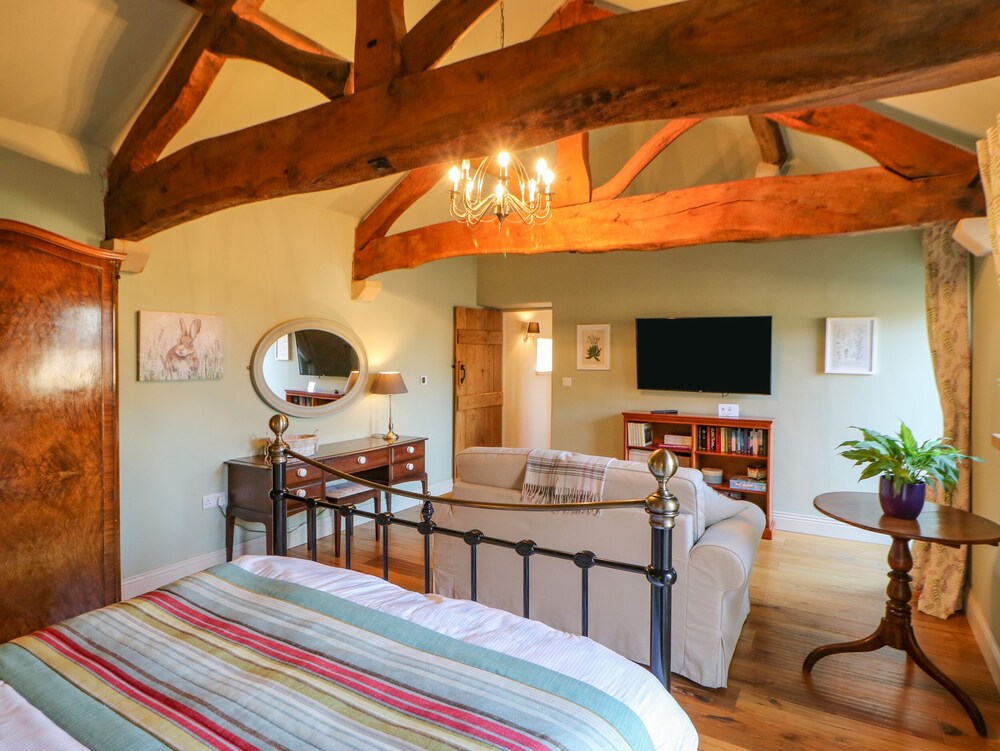 The Cartshed, Sedbury Park Farm - Property Image 25