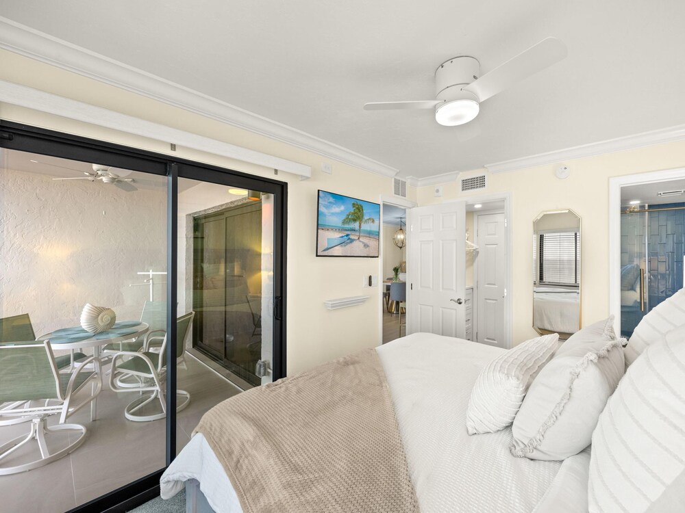 Seaside 1 by Distinctive Beach Rentals
