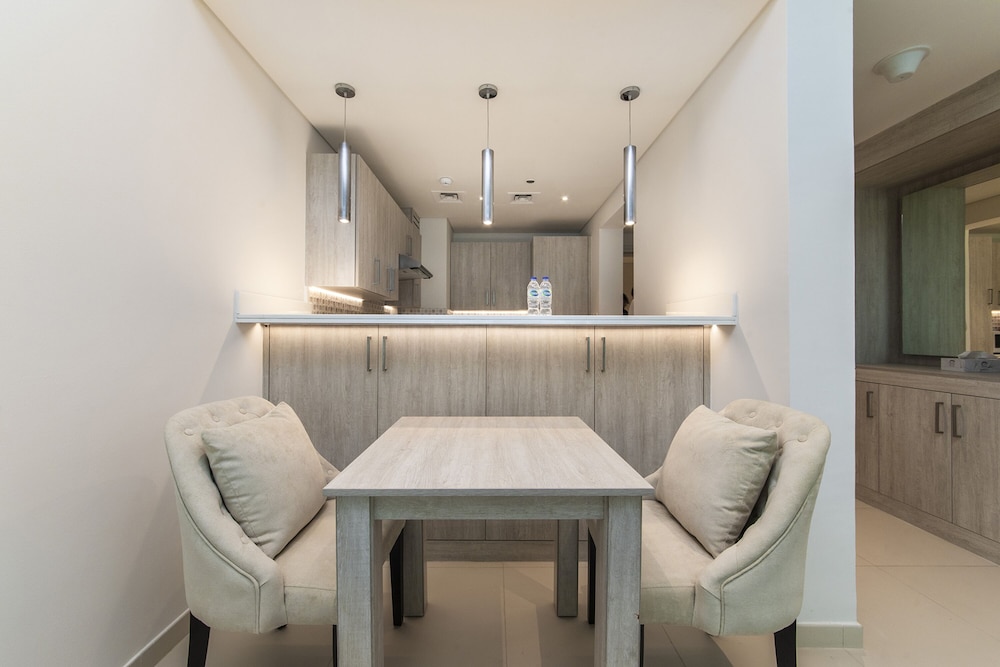 Ideal 1BR with Sea View on Palm Jumeirah